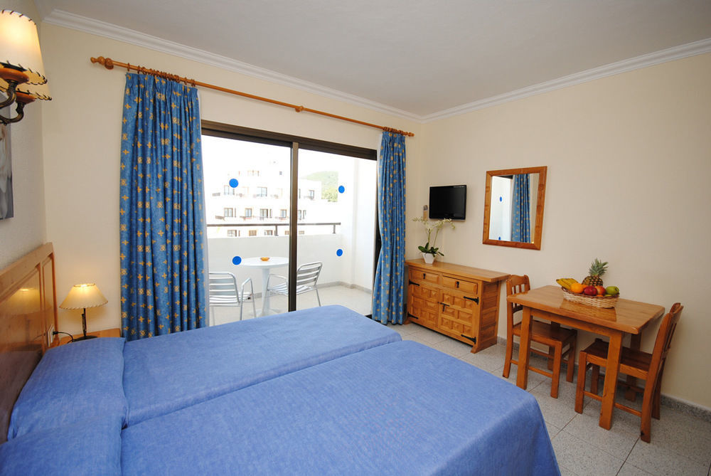 Casa Luis Apartments Santa Eularia des Riu Eksteriør bilde