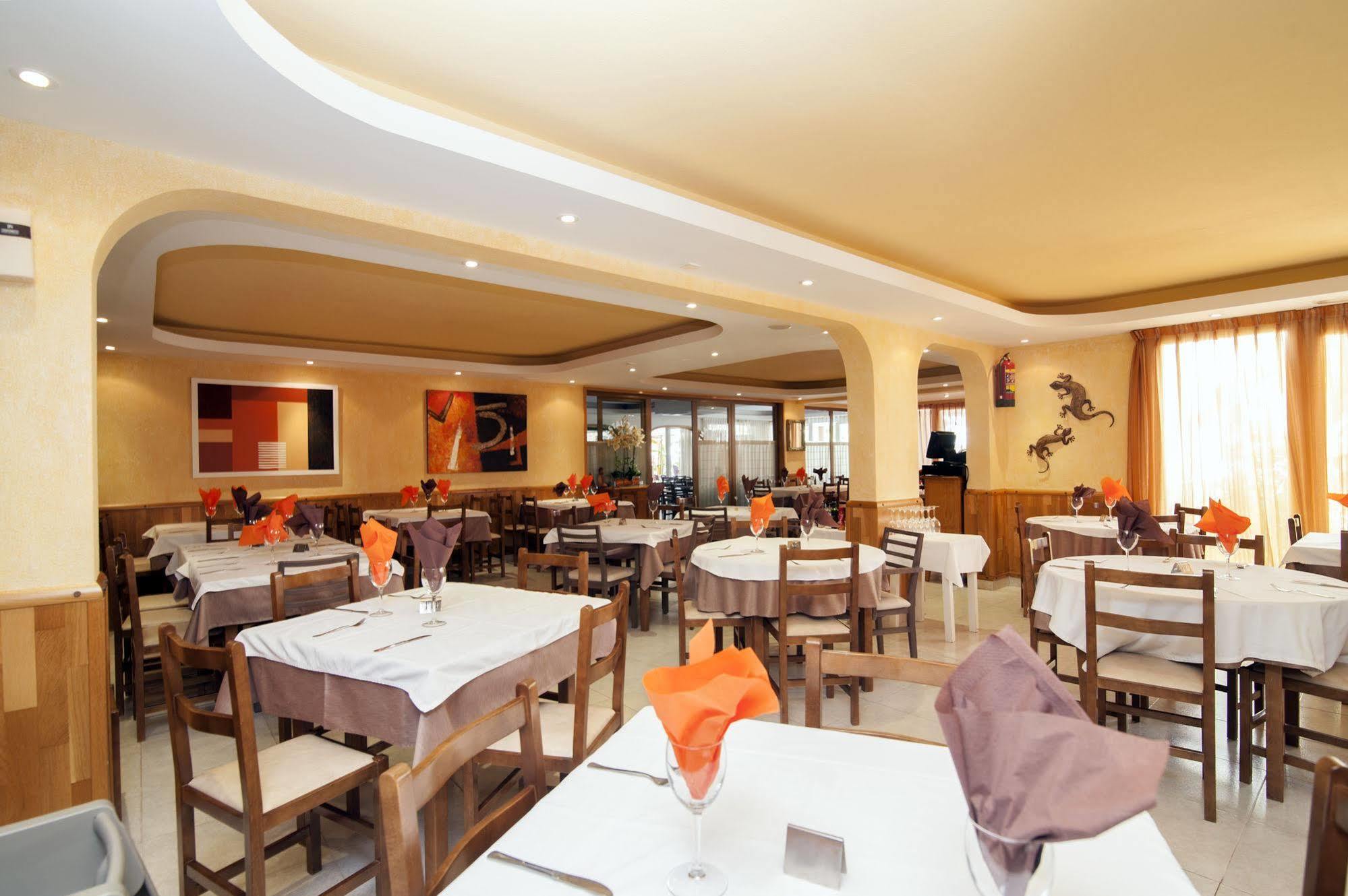 Casa Luis Apartments Santa Eularia des Riu Eksteriør bilde