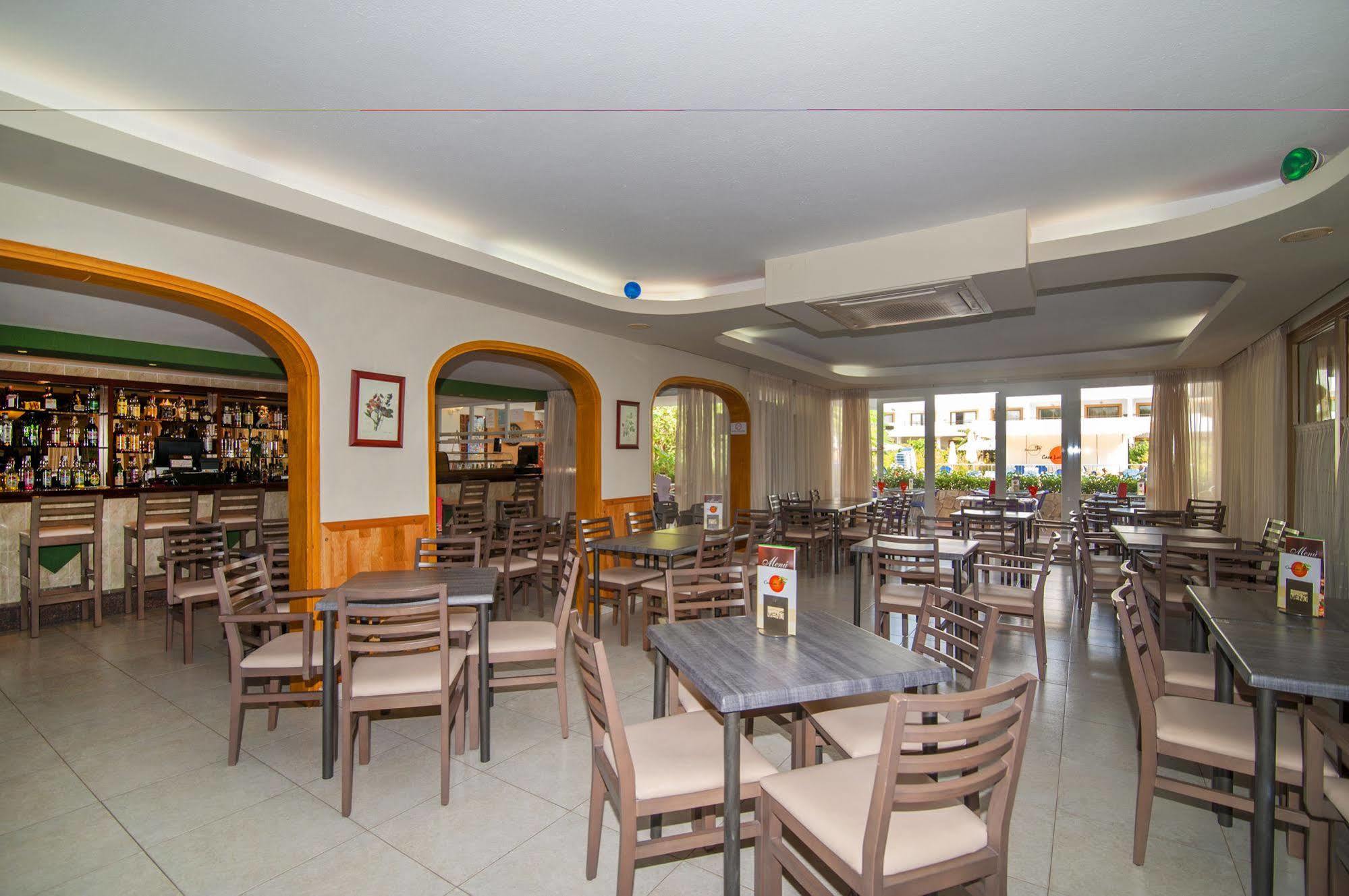 Casa Luis Apartments Santa Eularia des Riu Eksteriør bilde