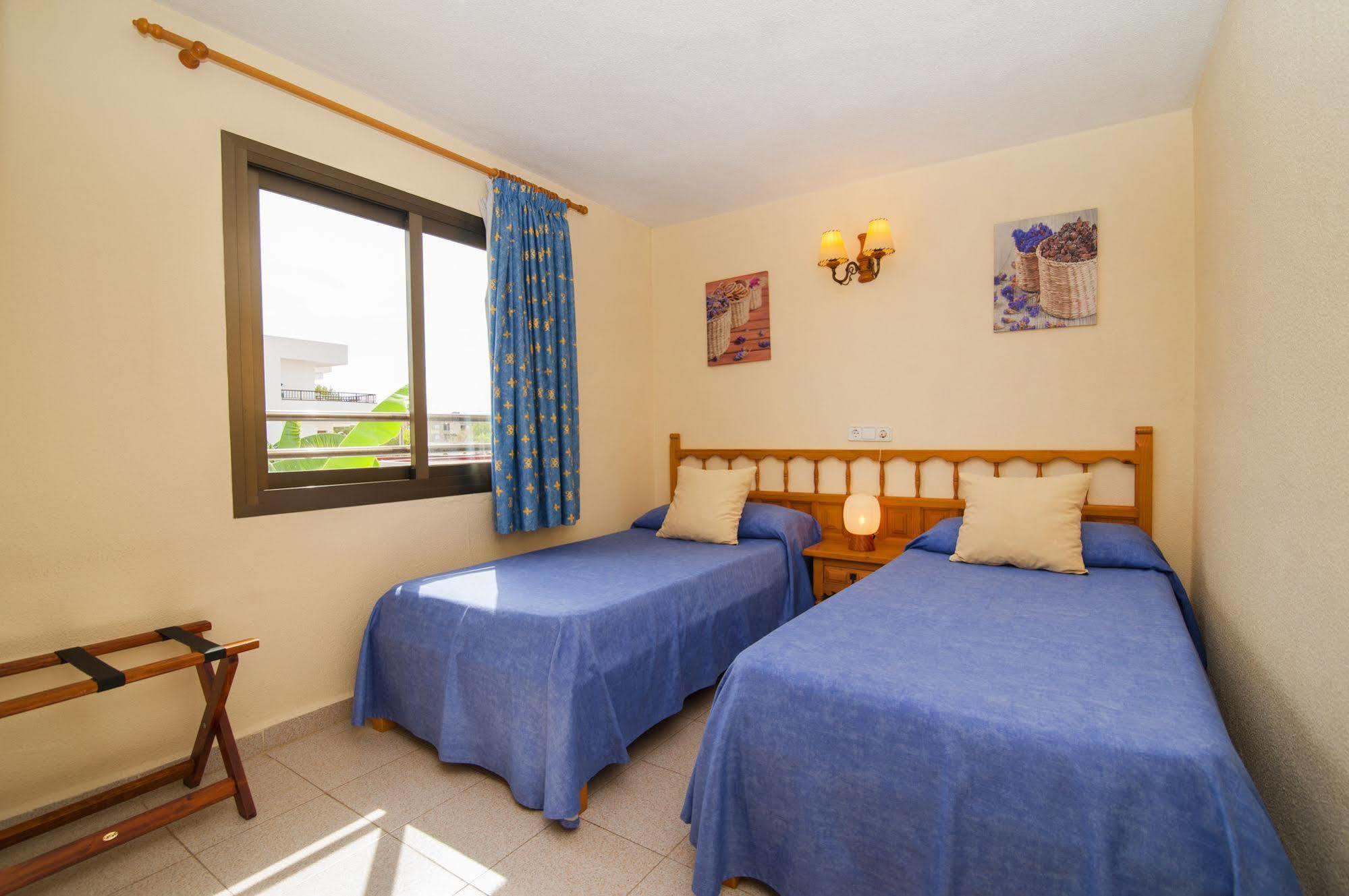 Casa Luis Apartments Santa Eularia des Riu Eksteriør bilde